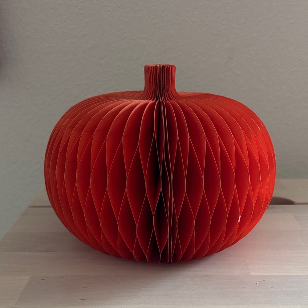 S/6 West Elm Halloween Paper Accordian Pumpkin Décor Orange Small